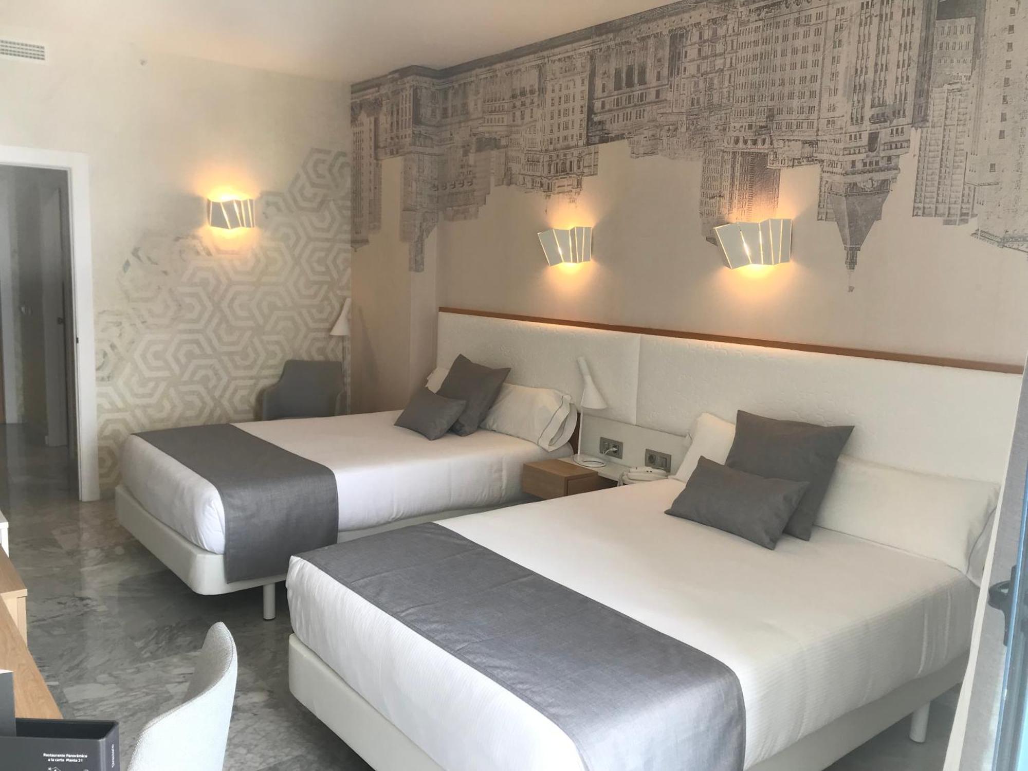 Premium Quadruple Room Terrace