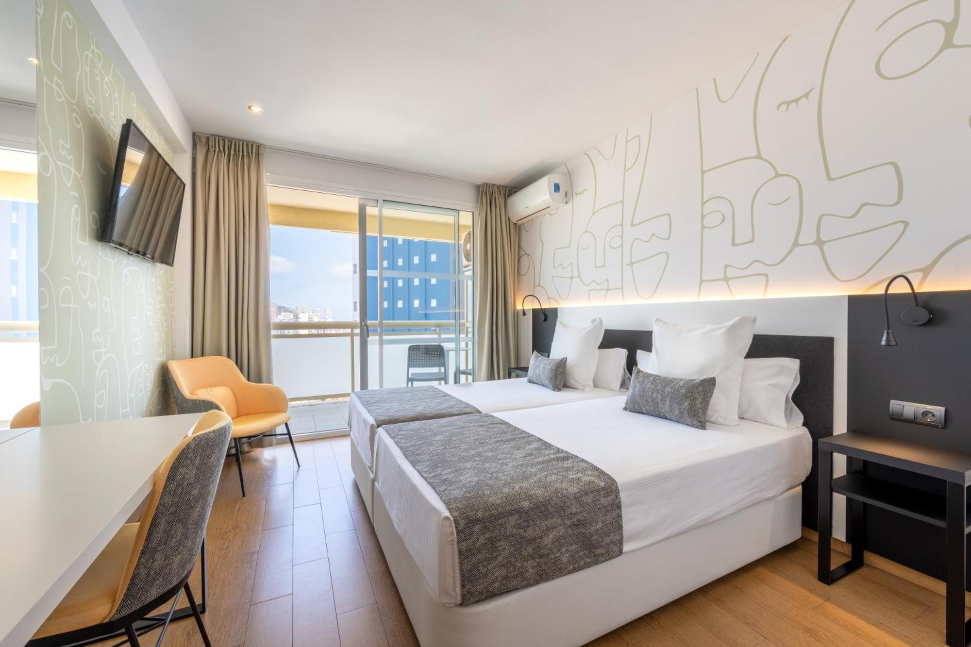 Superior Double or Twin Room Sea View
