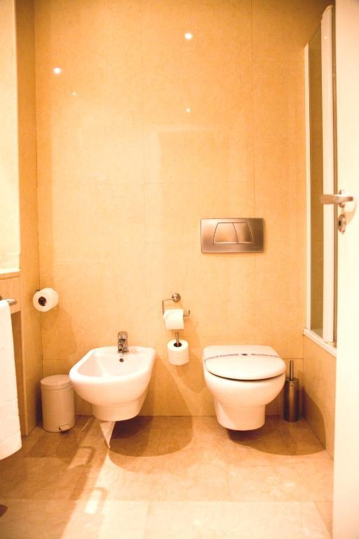 Habitación Triple con vistas a la piscina (3 adultos)