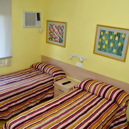 Hostal El Jardín-2