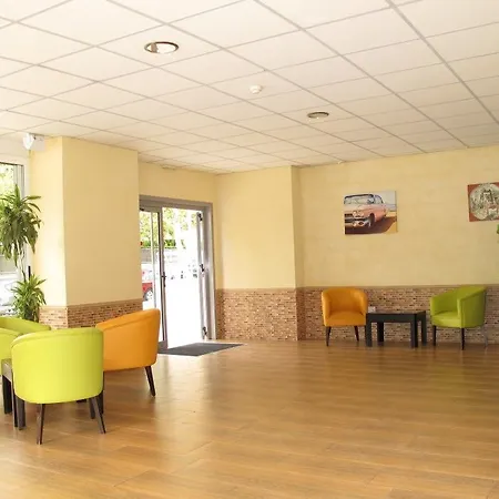 Vistamar Apts-2